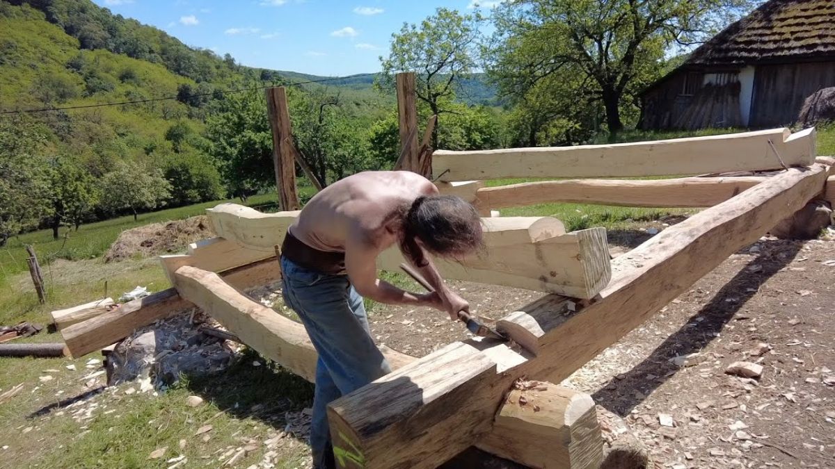 Ako montujú zrubové domy: Hrušovská štalička inšpiruje
