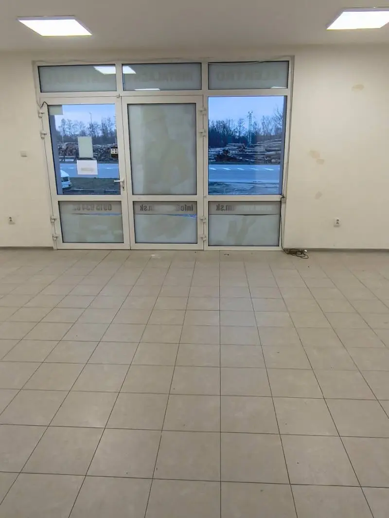 Nájom obchod. Priestoru na lukratívnom mieste Michaloviec – foto 14