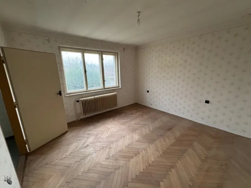 Rodinný dom - Floreát na prerábku – foto 9