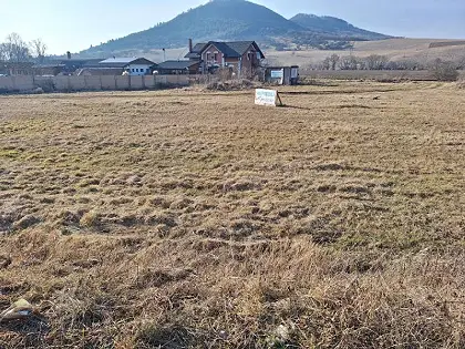Pozemok- Kapušany