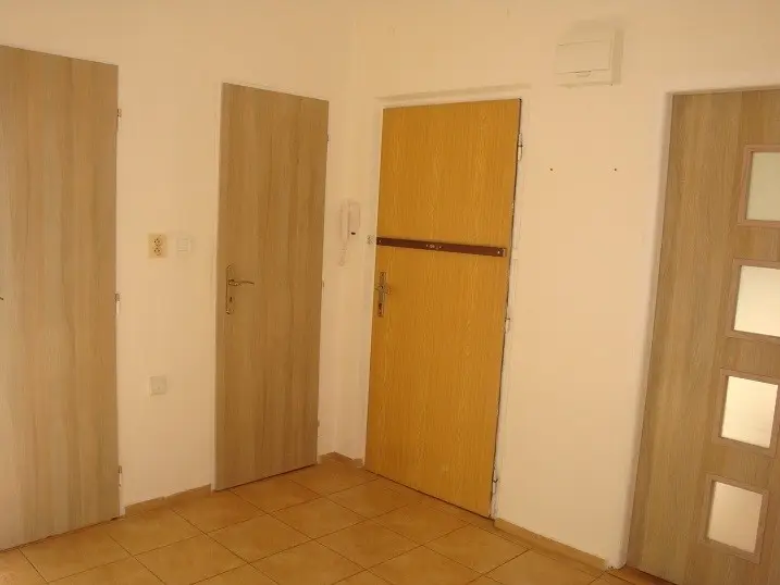 4 Izbový byt s loggiou, Nešporová ulica, Košice – foto 6