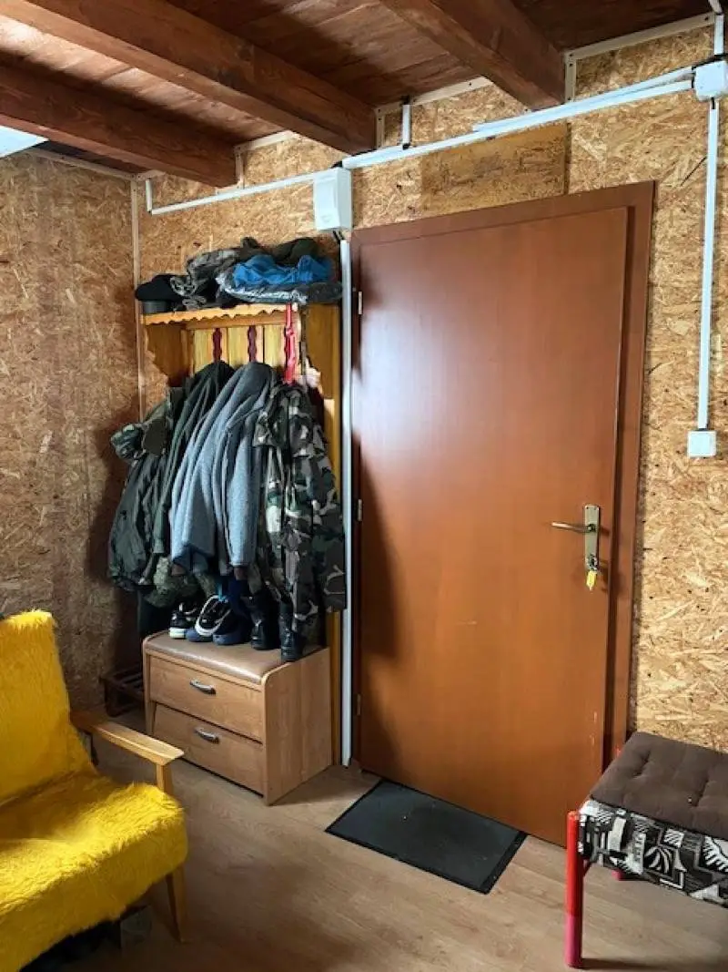 Konečne Krásna nová voňavá chatka v Brezne-Padličkovo – foto 19