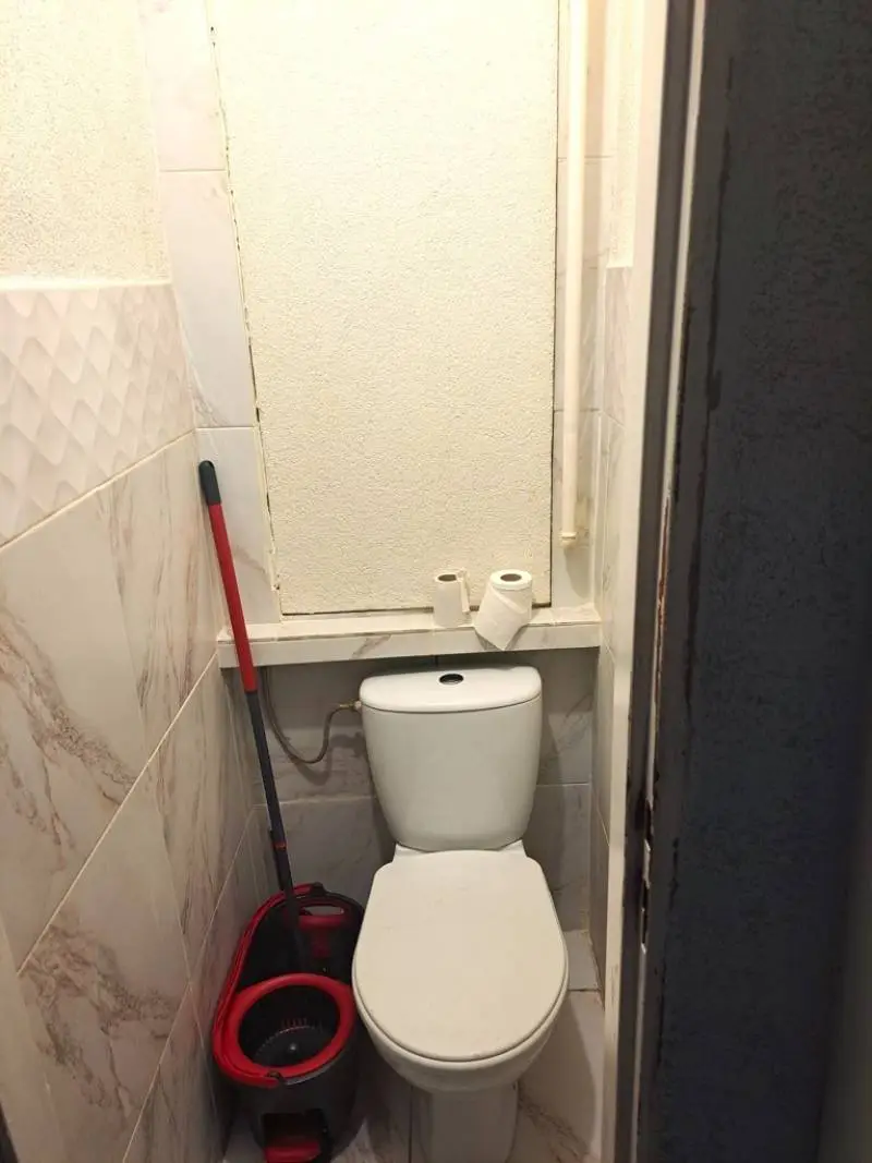 Dvojizbový byt s dvomi loggiami v Hliníku nad Hronom – foto 10