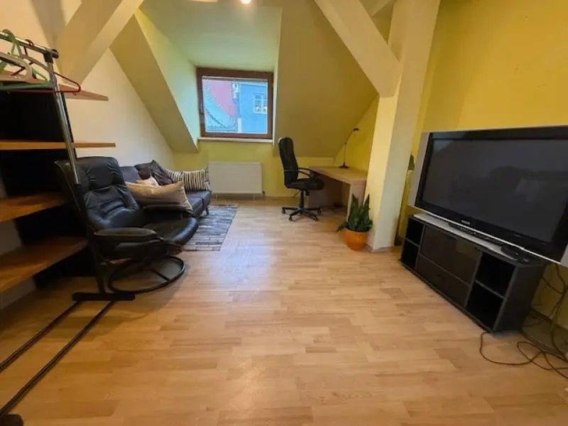 Prenájom veľkej izby v úplnom centre Bratislavy – foto 3