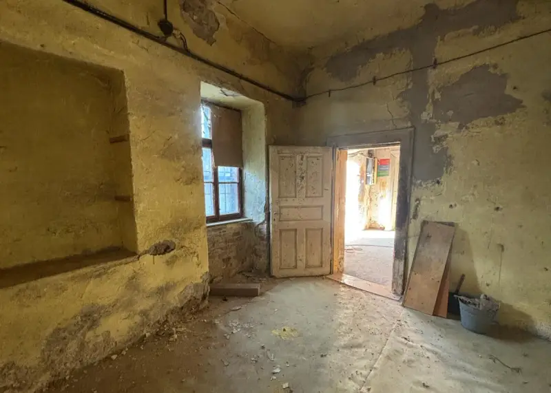 Investičný areál – Bývalý mlyn, 1 724 m², 2 prístupy, 2 súpisné čísla – Košeca – foto 8