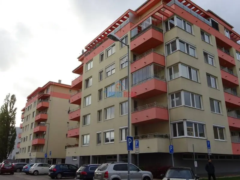 Ružinov novostavba 2-izb byt, garáž, môže aj psík, Mačka – foto 14