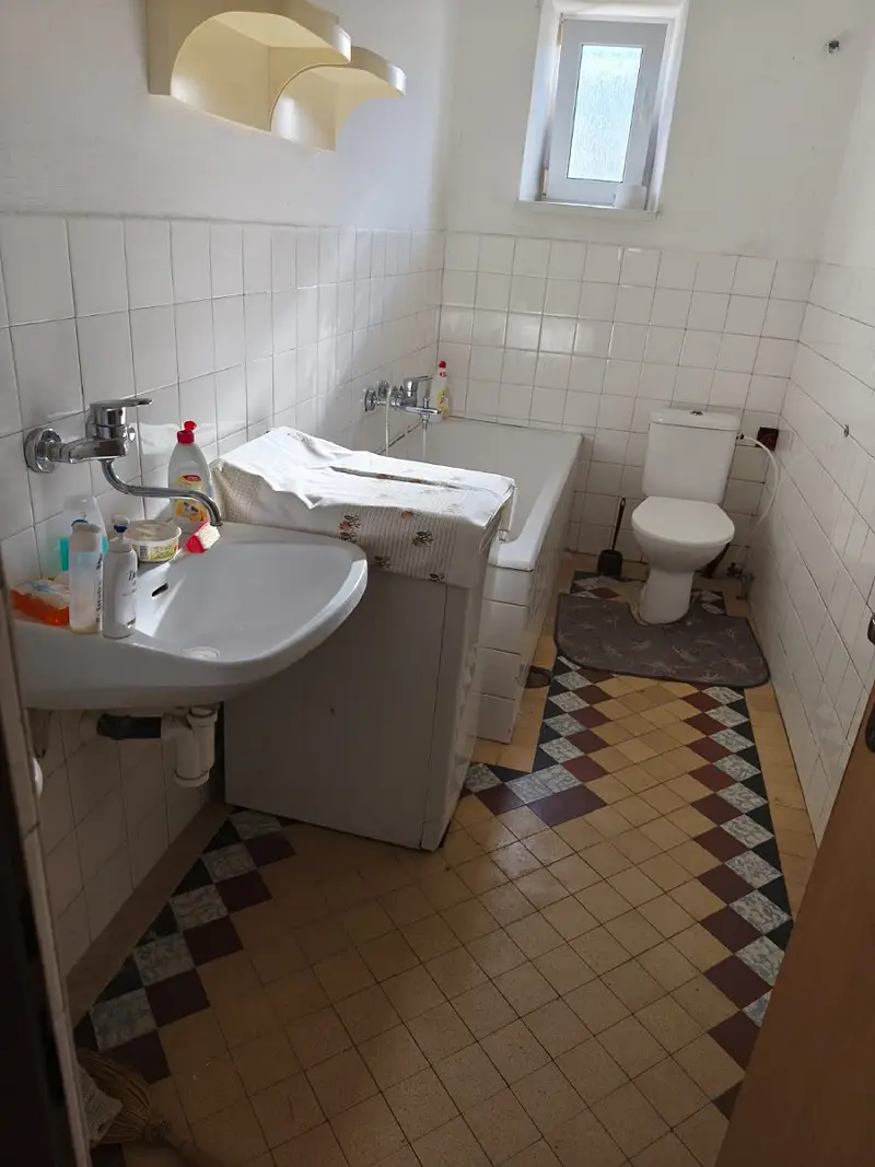 Rodinný dom Krtovce na veľkom pozemku – foto 9