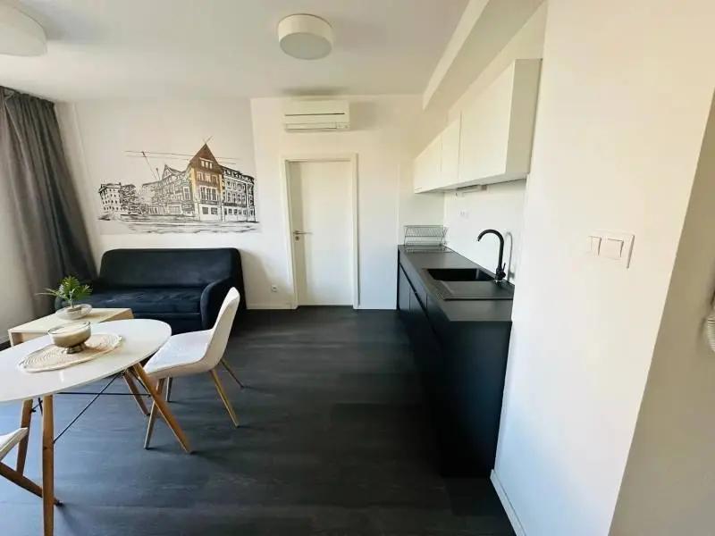 Prenájom moderného 2-izbového bytu – Žilinská ulica – foto 3