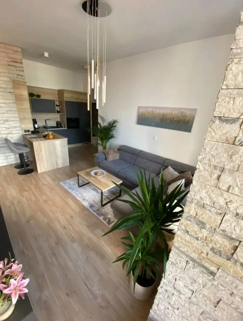 Moderný 2-izbový byt s veľkorysou terasou (50 m²) – Citypark Ružinov – foto 3