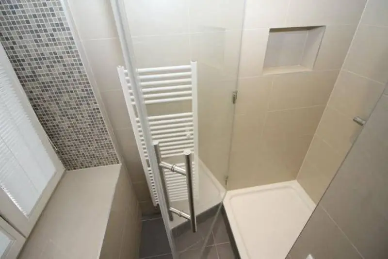 Prenájom 2-izbového bytu – Medená ulica, centrum Bratislavy – foto 6