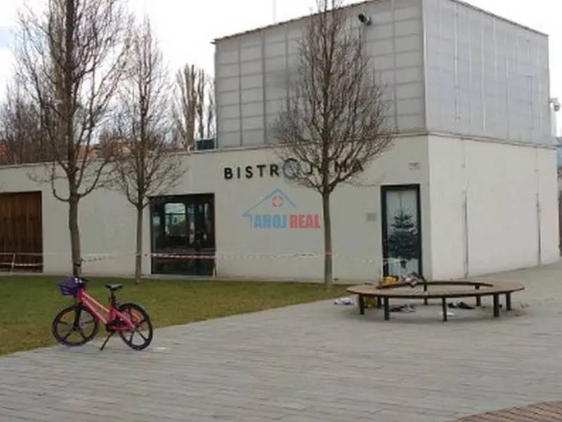 2-izb byt + parking, OC Centra, zimný štadion, letné kúpalisko – foto 9