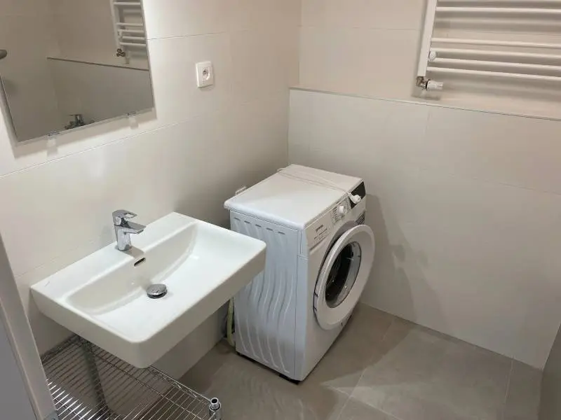 Moderný 2-izbový byt pri draždiaku – foto 7