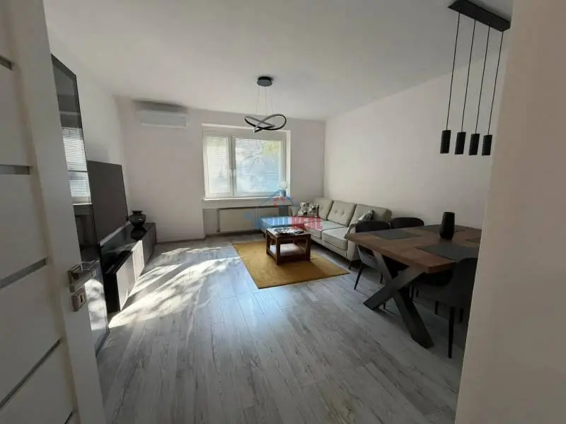 Biely KRÍŽ Račianská 2-izb novo zariadený byt – foto 4