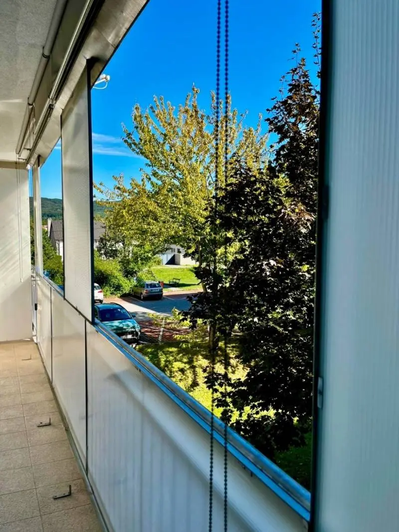 Na dlhodobý prenájom priestranný 3-izbový byt, 80,79 m² s parkovacím miestom v Záhorskej Bystrici – foto 10