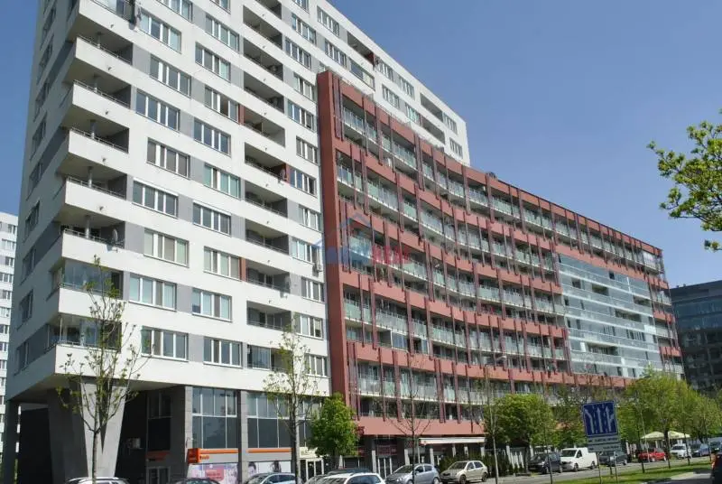 Koloseo 2-izb byt + garáž, novostavba, Tomášiková – foto 11