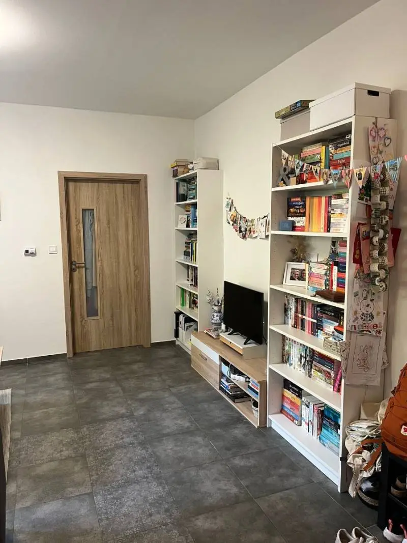 Centrum Bratislavy, štýlový 2-izbový byt pri nivách, Tichý dvor, Voľný ihneď – foto 2