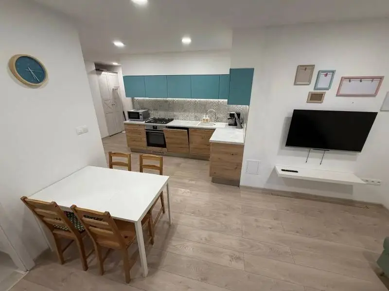 Priestranný 3-izbový byt PO rekonštrukcii – 500 Bytov, Pavlovova – foto 3