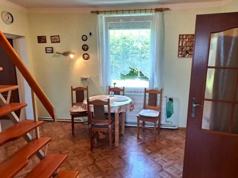 Rodinný dom v novej bani, okres Žarnovica – foto 15