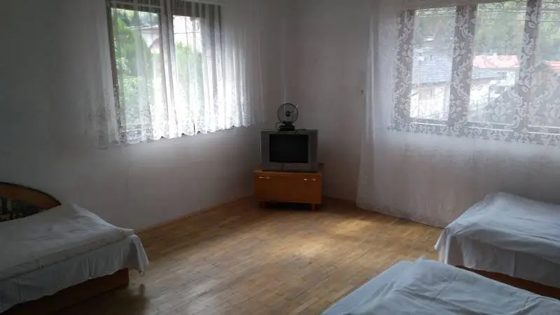 Rodinný dom pri Dolnom Kubíne na predaj – foto 3
