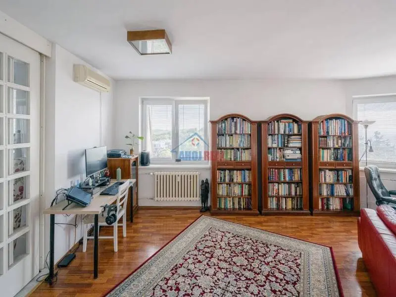 Hradný kopec novostavba v starom meste – foto 3