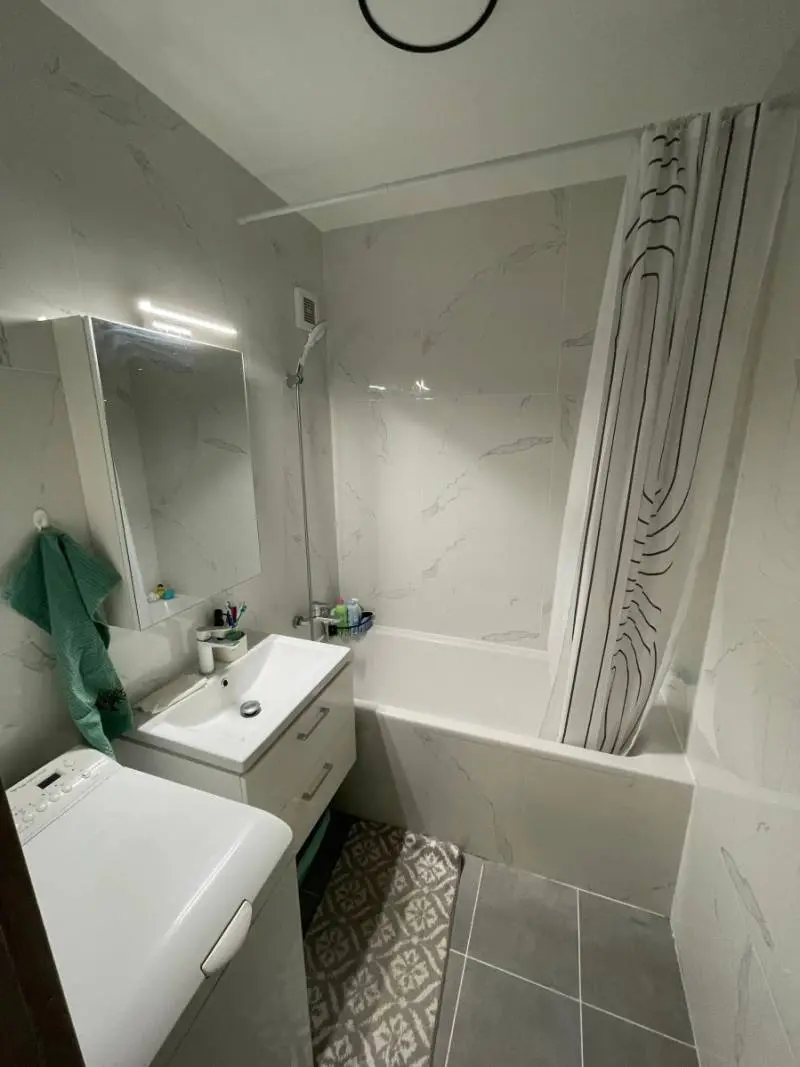 Ružinov – Hraničná, 2-izbový byt PO kompletnej rekonštrukcii, loggia – foto 7