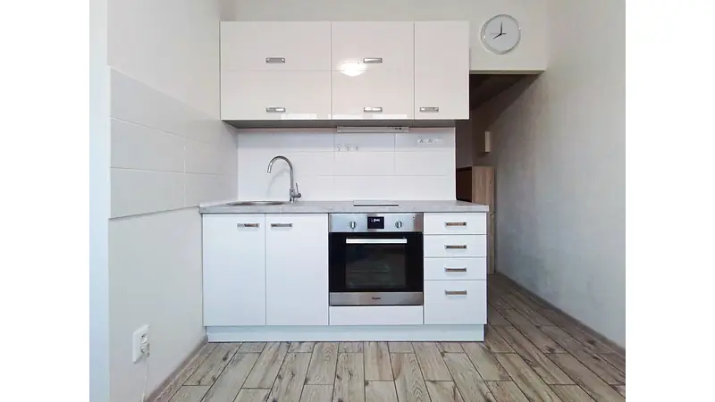 Predám pekný jednoizbový byt na Považskej 36 v Košiciach. – foto 2