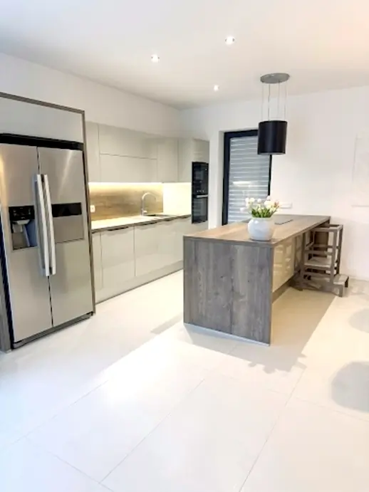 Nadštandardný RD s bazénom so slanou Vodou, pozemok 775 m². – foto 4