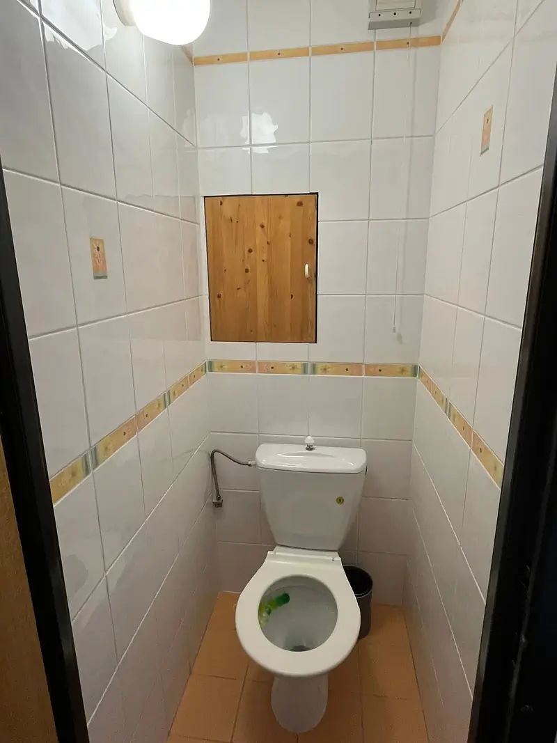 Prenájom: Útulný 2-izbový byt pri lese – Petržalka, ovsište, kompletne zariadený – foto 10