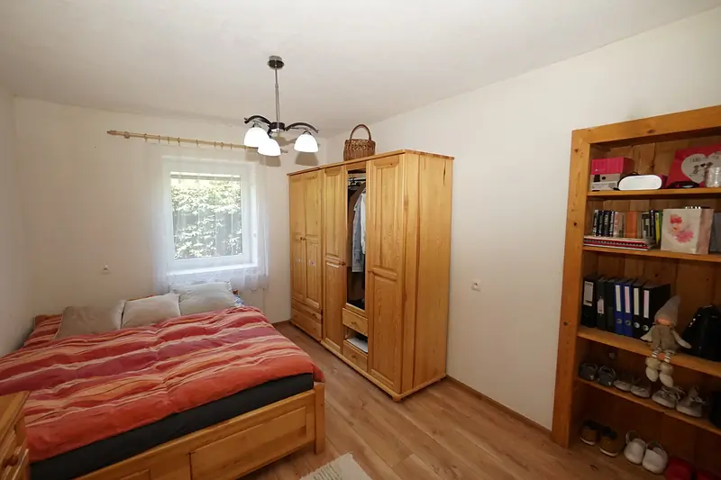 Zrrekonštruovaný RD s rovinatým pozemkom /1673 m² / Hriňová – foto 5
