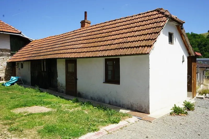 Zrrekonštruovaný RD s rovinatým pozemkom /1673 m² / Hriňová – foto 12