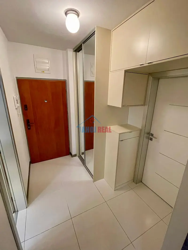 Moderne novo zariadený 2-izb byt, garáž, novostavba, Ružinov – foto 7