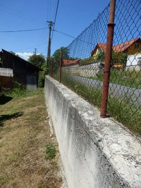 Rodinný dom v obci Poniky na rovinatom pozemku 705 m² – foto 7