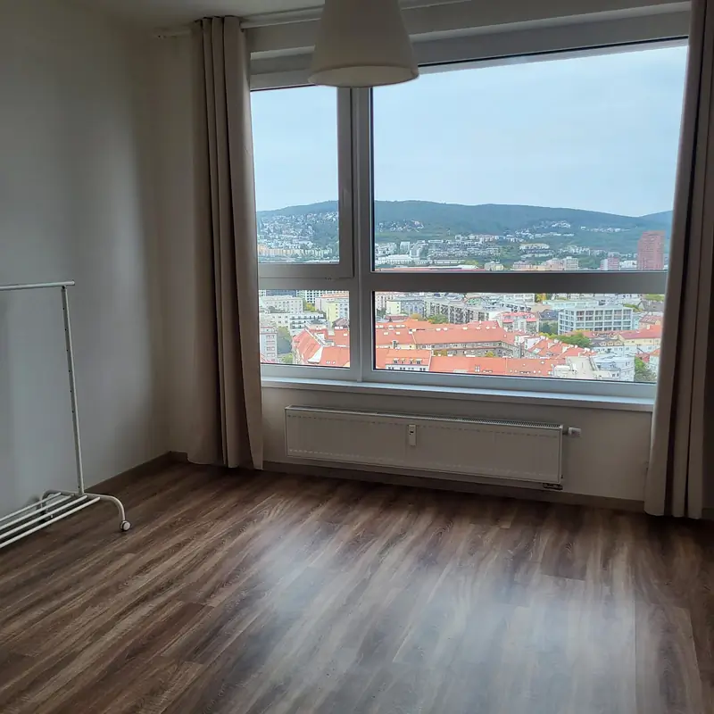 Prenájom, danubius one – 2-izbový byt s výhľadom z 12. – foto 4