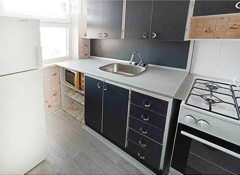 Ponúkame na prenájom 1-izbový byt so zasklenou loggiou na Sládkovičovej ul. – foto 6