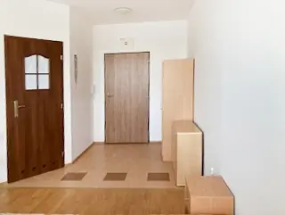 Ponúkame na prenájom väčší jednoizbový byt – Apartmán na ul. Tr. SNP - Terasa. – foto 3