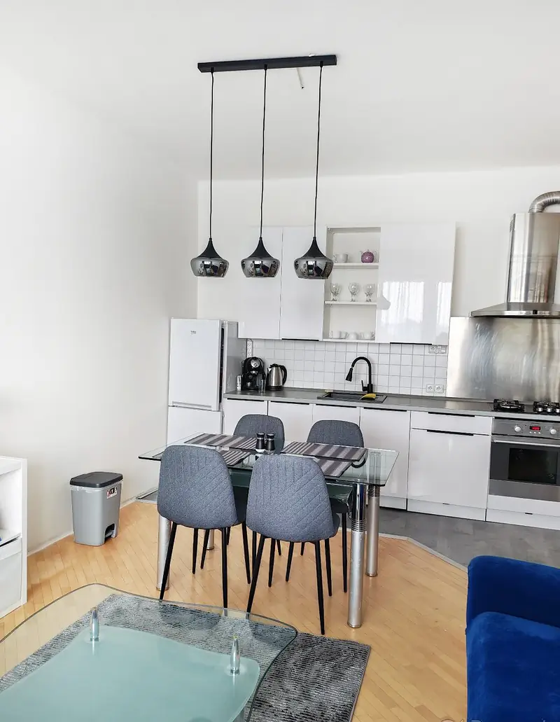 Ponúkame na prenájom 4 izbový byt s loggiou na Puškinovej ul. – foto 3