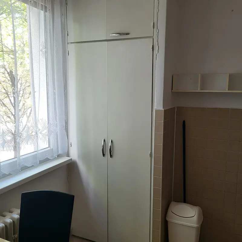 Prenájom, príjemný 1-izbový byt po rekonštrukcii – Hanulova ulica, Bratislava-Dúbravka 38 m² – foto 9