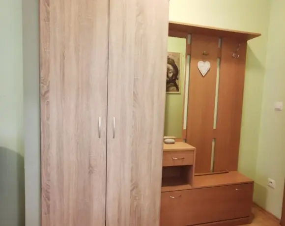 Priestranný 1-izbový Apartmán s balkónom – foto 3