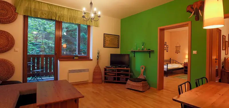Priestranný pokojný apartmán s 3 miestnosťami – foto 7