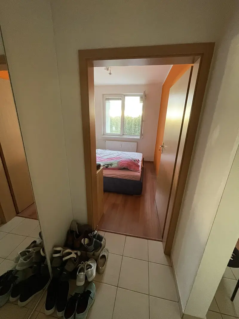Prenájom - 2-izbový byt s loggiou, šatníkom a pivnicou – Vlčie hrdlo, BA – foto 10