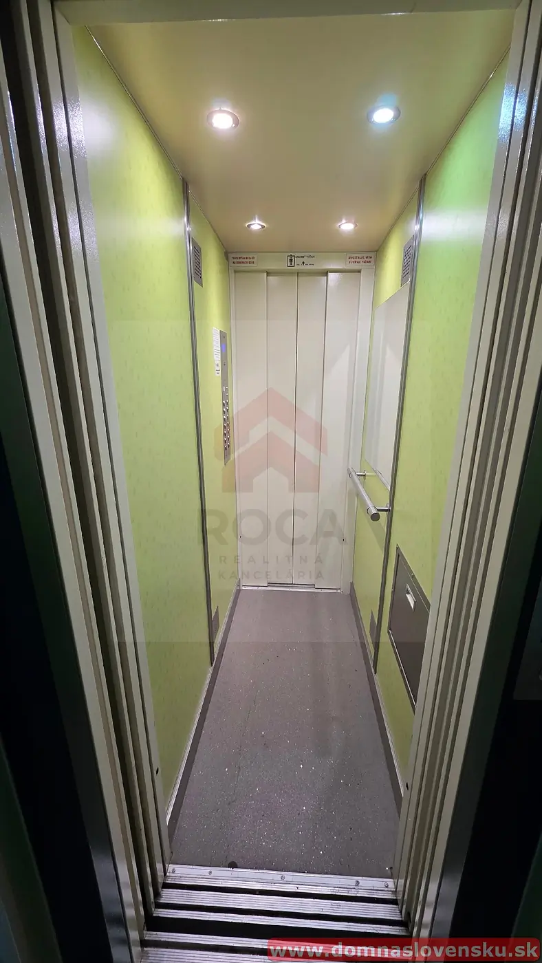 3 Izbový byt Košice – Centrum terasy – foto 16