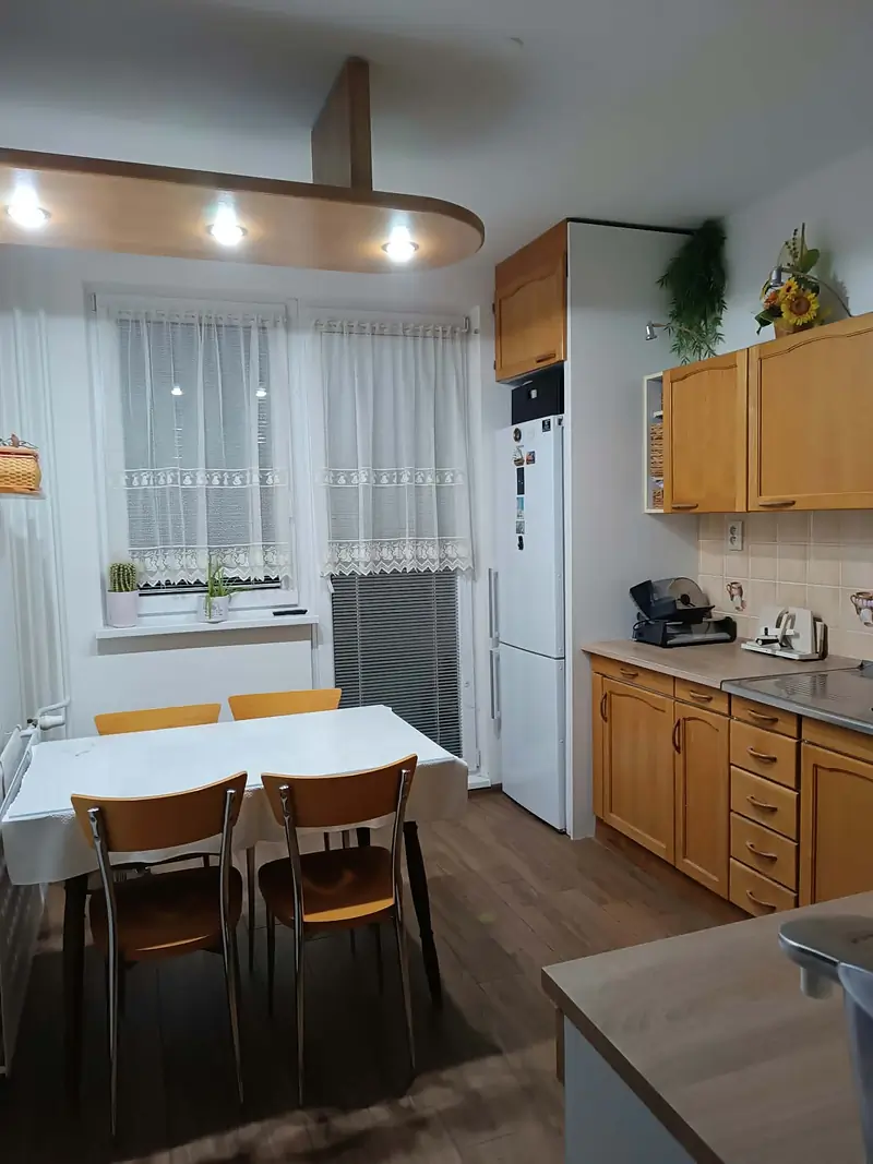 Slnečný 3 izbový byt s loggiou – foto 6