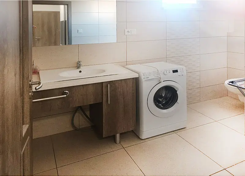 Ponúkame na prenájom veľký apartmán s loggiou na Watsonovej ul. – foto 5
